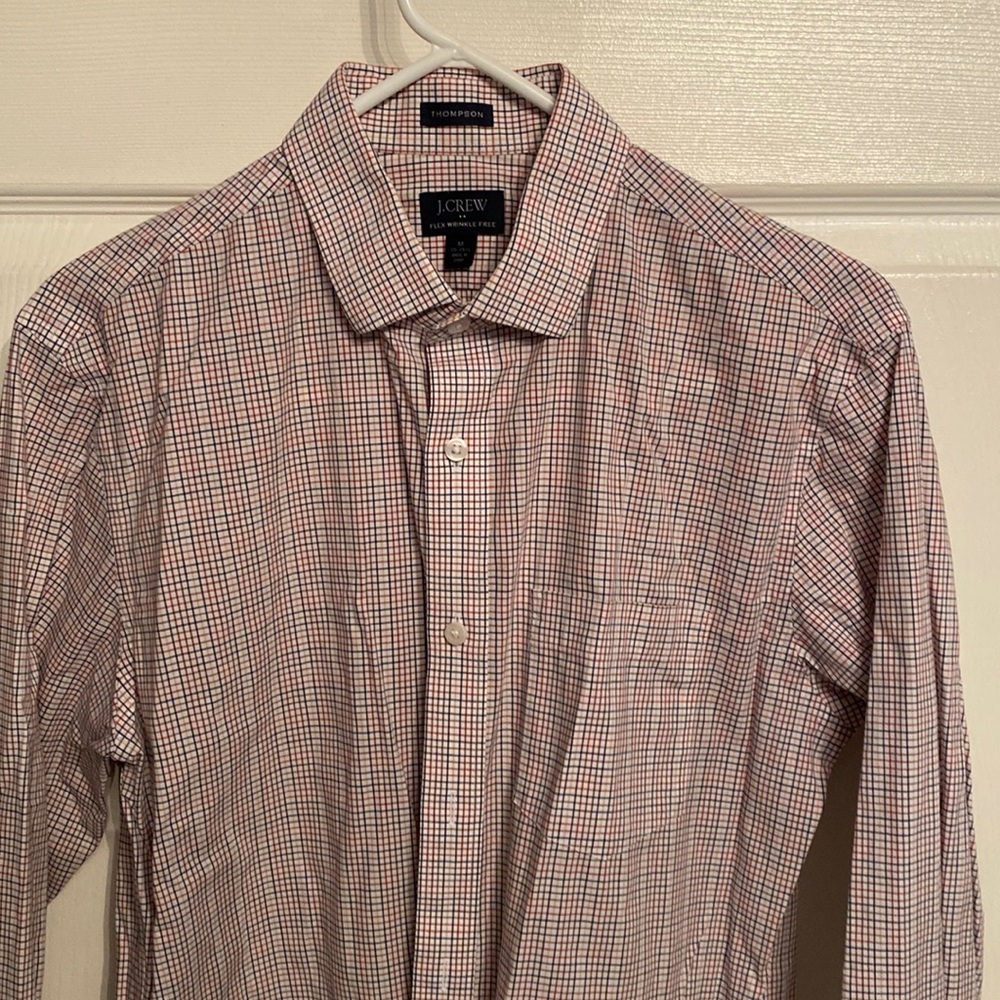 J Crew Flex Wrinkle Free men’s checked dress shirt. Medium, 15 - 15 1/2.